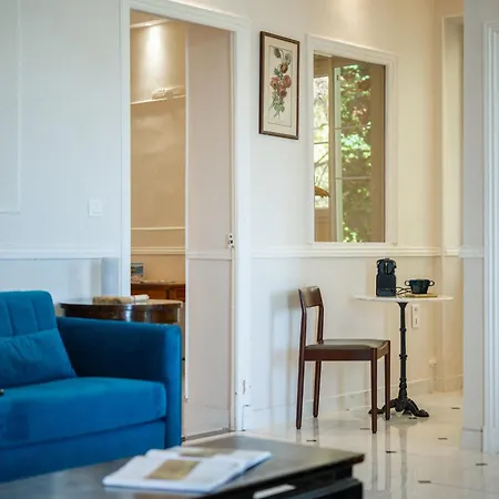 Apartment Alexandra Palace, Belle Epoque Menton, Vue Mer, Parking